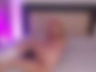 Live cam show with Sia-Foxx01 - Foot Fetish on TeamSkeetLive