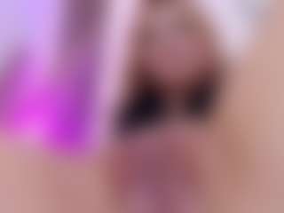 Sia-Foxx01's Live Sex Cam Show
