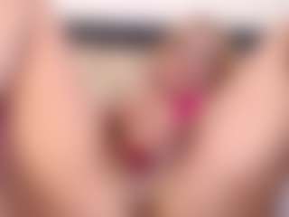 Live cam show with Sia-Foxx01 - Thin on Dolls Live