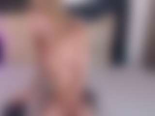 Sia-Foxx01's Live Sex Cam Show
