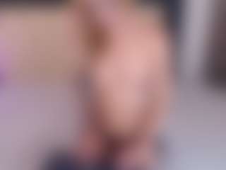 Sia-Foxx01's Live Sex Cam Show