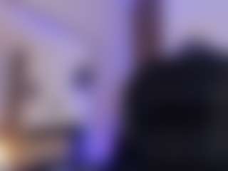 Live cam show with Sia-Foxx01 - Petite on fuklive.com