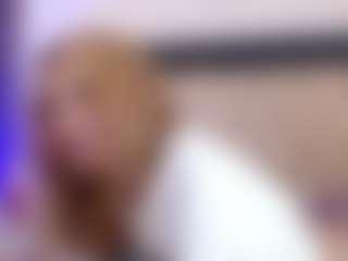 Sia-Foxx01's Live Sex Cam Show