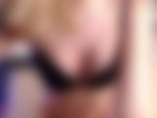 Sia-Foxx01's Live Sex Cam Show