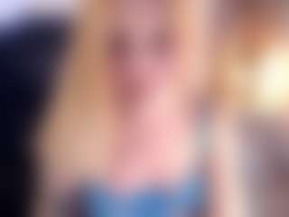 Sia-Foxx01's Live Sex Cam Show