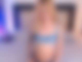 Live cam show with Sia-Foxx01 - Skinny Teen (18+) on Camsoda