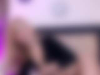 Sia-Foxx01's Live Sex Cam Show