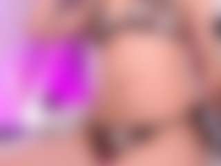 Sia-Foxx01's Live Sex Cam Show