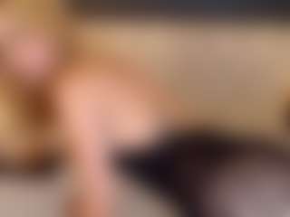 Sia-Foxx01's Live Sex Cam Show