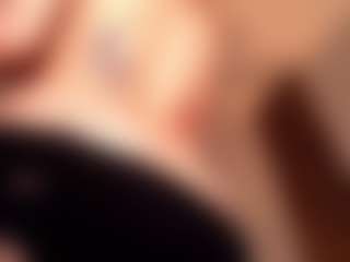 Sia-Foxx01's Live Sex Cam Show