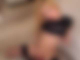 Sia-Foxx01's Live Sex Cam Show