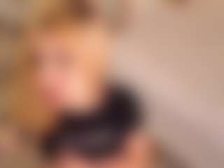 Sia-Foxx01's Live Sex Cam Show