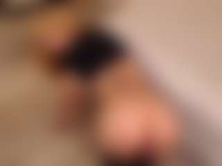 Sia-Foxx01's Live Sex Cam Show