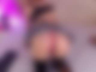 Sia-Foxx01's Live Sex Cam Show