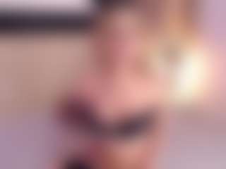 Sia-Foxx01's Live Sex Cam Show