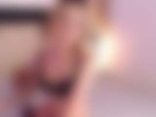 Sia-Foxx01's Live Sex Cam Show