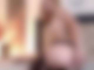 Sia-Foxx01's Live Sex Cam Show