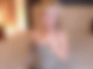 Live cam show with Sia-Foxx01 - Petite on Camsoda