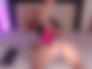 Sia-Foxx01's Live Sex Cam Show