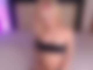 Sia-Foxx01's Live Sex Cam Show