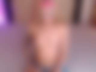 Sia-Foxx01's Live Sex Cam Show