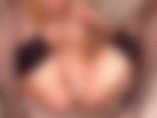 Sia-Foxx01's Live Sex Cam Show