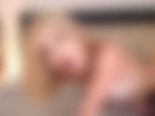 Sia-Foxx01's Live Sex Cam Show