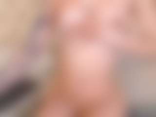 Live cam show with Sia-Foxx01 - Striptease on Camsoda