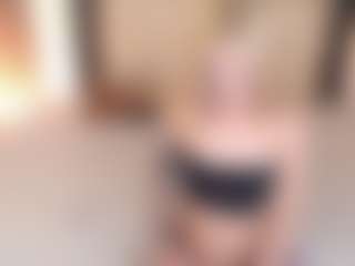 Live cam show with Sia-Foxx01 - White on Camsoda | colombia