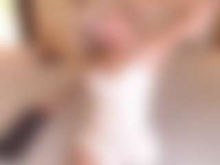 Sia-Foxx01's Live Sex Cam Show
