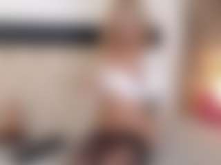 Sia-Foxx01's Live Sex Cam Show
