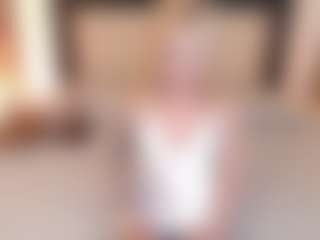Live cam show with Sia-Foxx01 - Facial Piercings on Big Tits