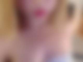 Live cam show with Sia-Foxx01 - Facial Piercings on UwU Esports