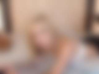 Live cam show with Sia-Foxx01 - Skinny on Camsoda