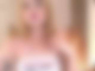 Sia-Foxx01's Live Sex Cam Show