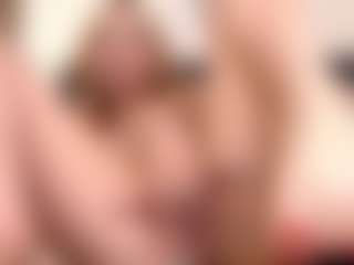 Sia-Foxx01's Live Sex Cam Show
