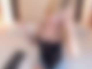 Live cam show with Sia-Foxx01 - Skinny on googirlz