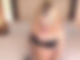 Live cam show with Sia-Foxx01 - Skinny on mypornchat.com