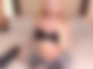 Sia-Foxx01's Live Sex Cam Show