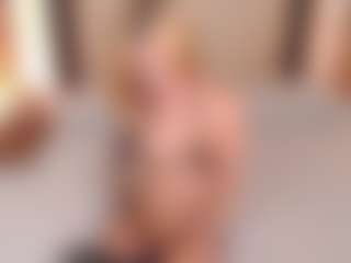 Live cam show with Sia-Foxx01 - Striptease on Camsoda