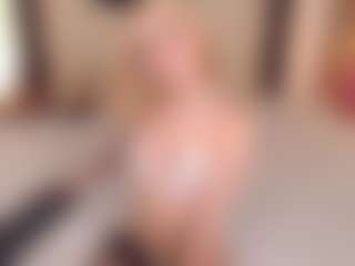 Sia-Foxx01's Live Sex Cam Show