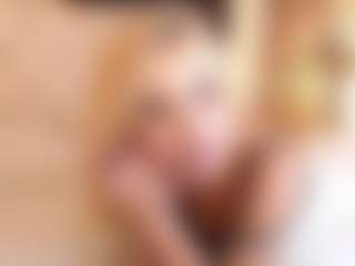 Sia-Foxx01's Live Sex Cam Show