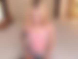 Sia-Foxx01's Live Sex Cam Show