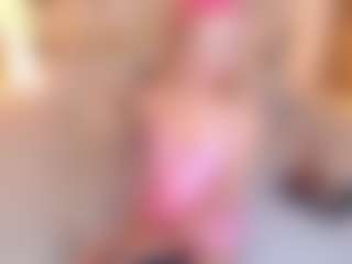 Sia-Foxx01's Live Sex Cam Show