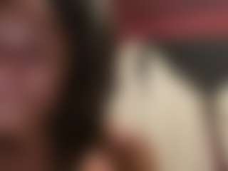 Live cam show with babygirl - Shaved Pussy on Dolls Live