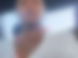 Live cam show with babygirl - Smoking on parknlotfishbdy