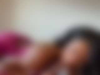 Live cam show with babygirl - Shaved Pussy Latina on SquirtSoMuch