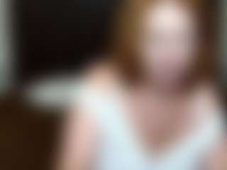 Live cam show with TaylorTravis - Landingstrip on TottyGirls