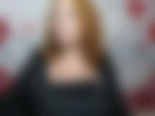 Live cam show with TaylorTravis - Red Hair on AdultVida.com