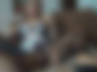 tsqueenanaxl's Live Sex Cam Show